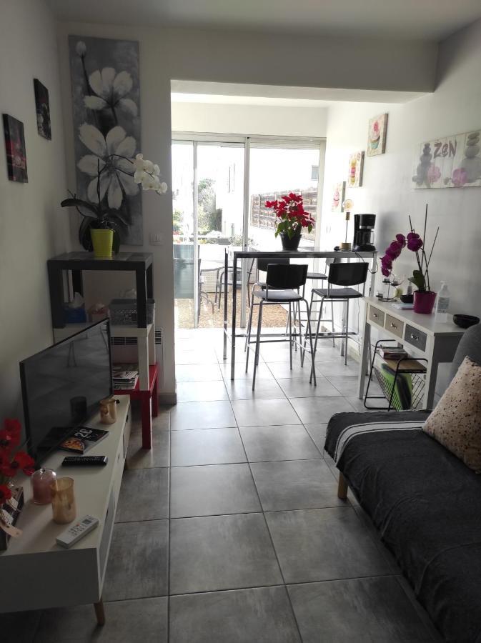 2 Pieces Avec Grande Terrasse Apartment La Ciotat Exterior photo